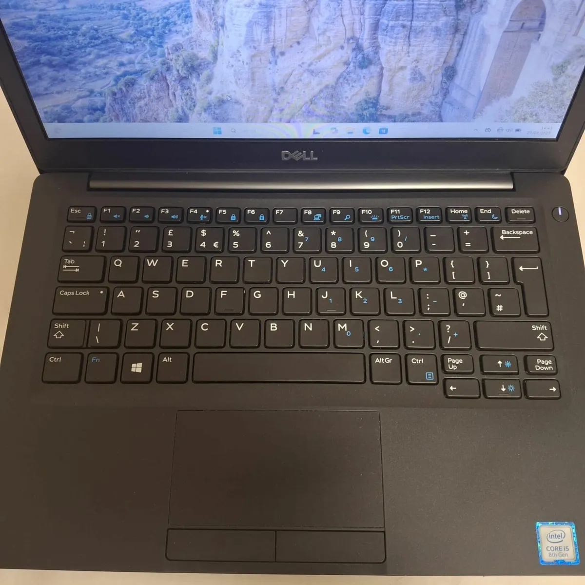 Dell Latitude 7290 Laptop | i5 8th Gen | 8GB RAM | - Image 3
