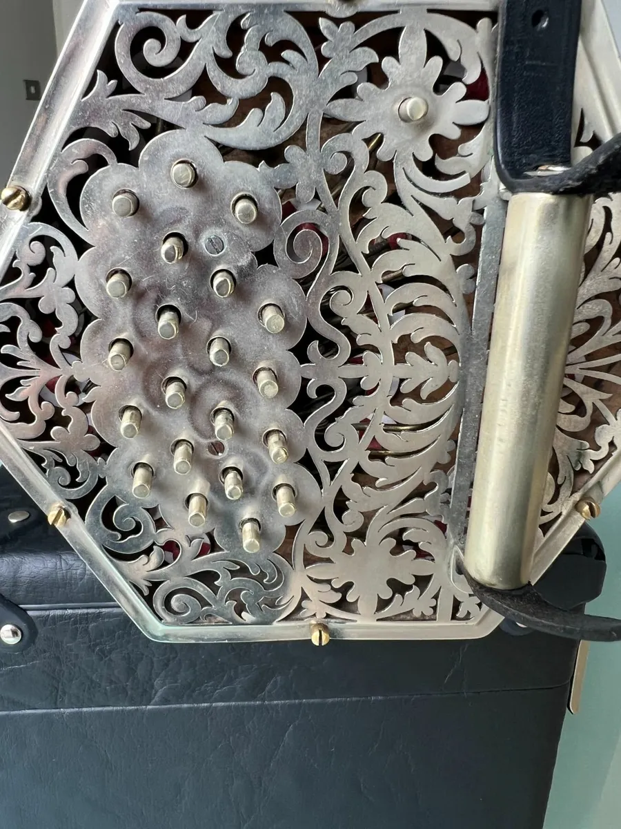 Jeffries Concertina - Image 2