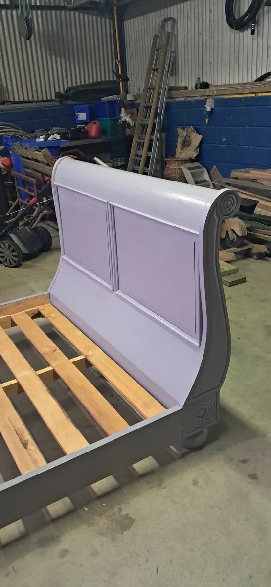 King bed frame - Image 2