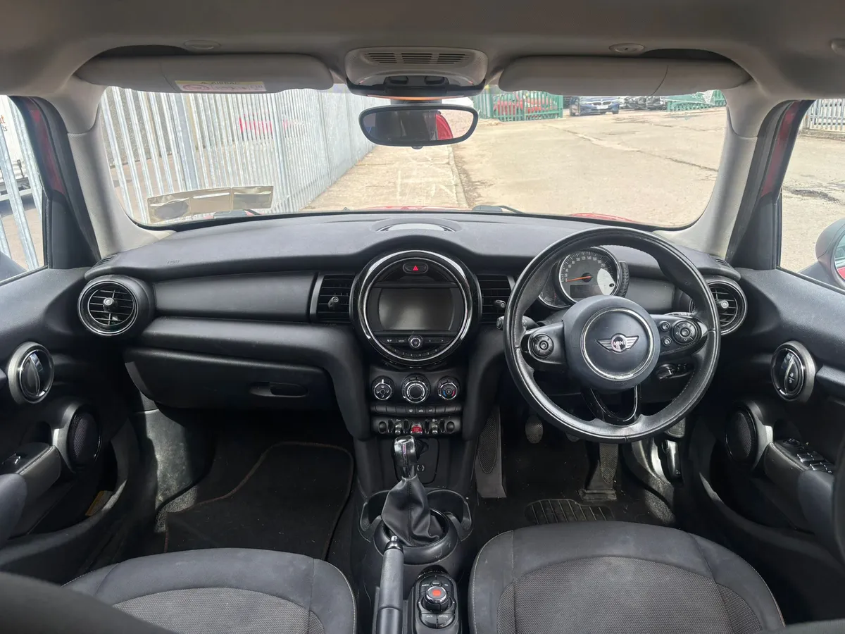 151 mini no damage just hi miles - Image 3