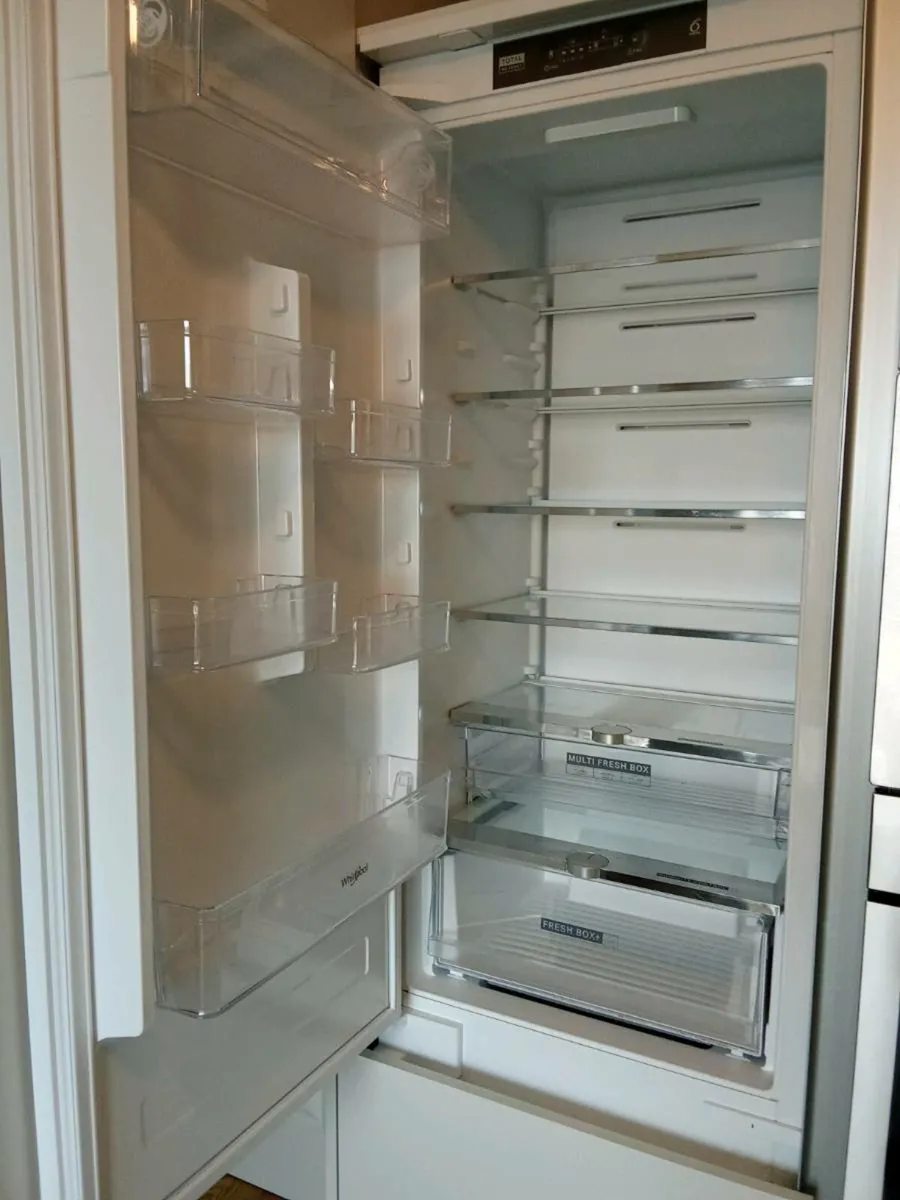 Fridge Freezer Whirlpool 70/30 - Image 4