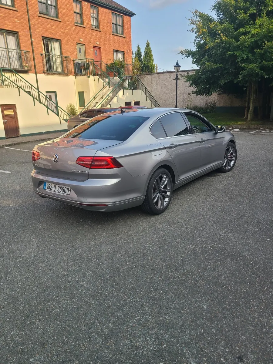 Volkswagen Passat 2015 - Image 4