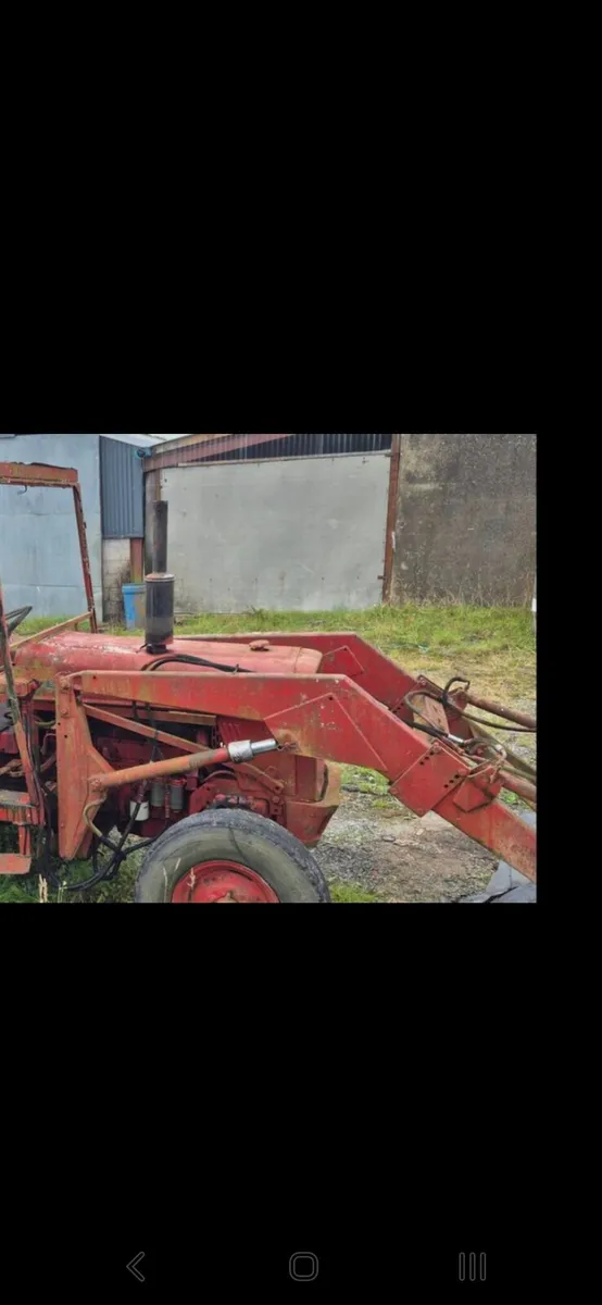 Front loader International 574 674 - Image 1
