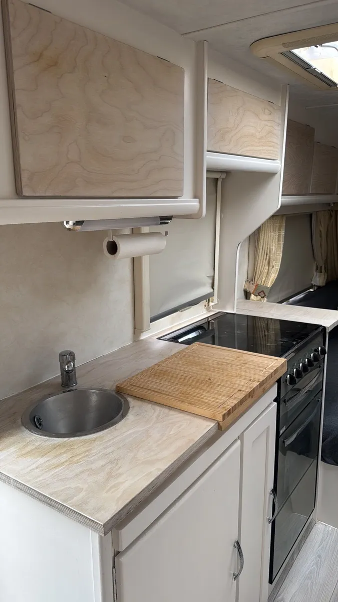 Caravan - 4 Berth - Image 2