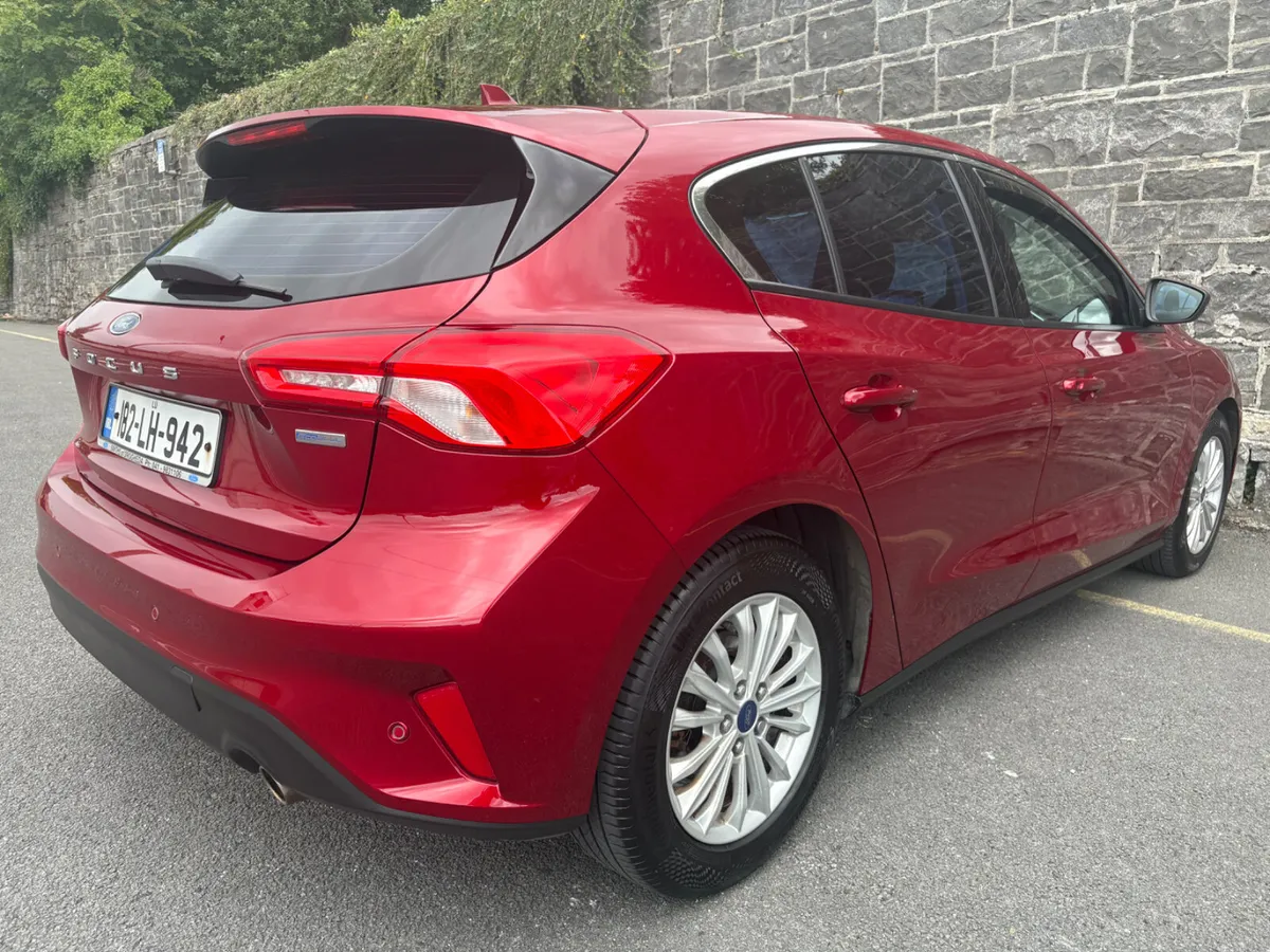 182 Ford Focus Titanium 1.5D warranty+trade ins👍 - Image 4