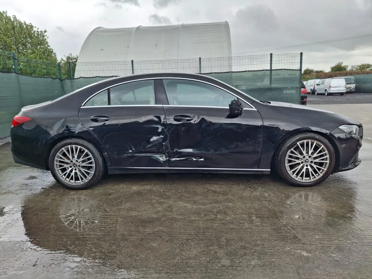 202 Mercedes CLA-CLASS light damage - Image 4