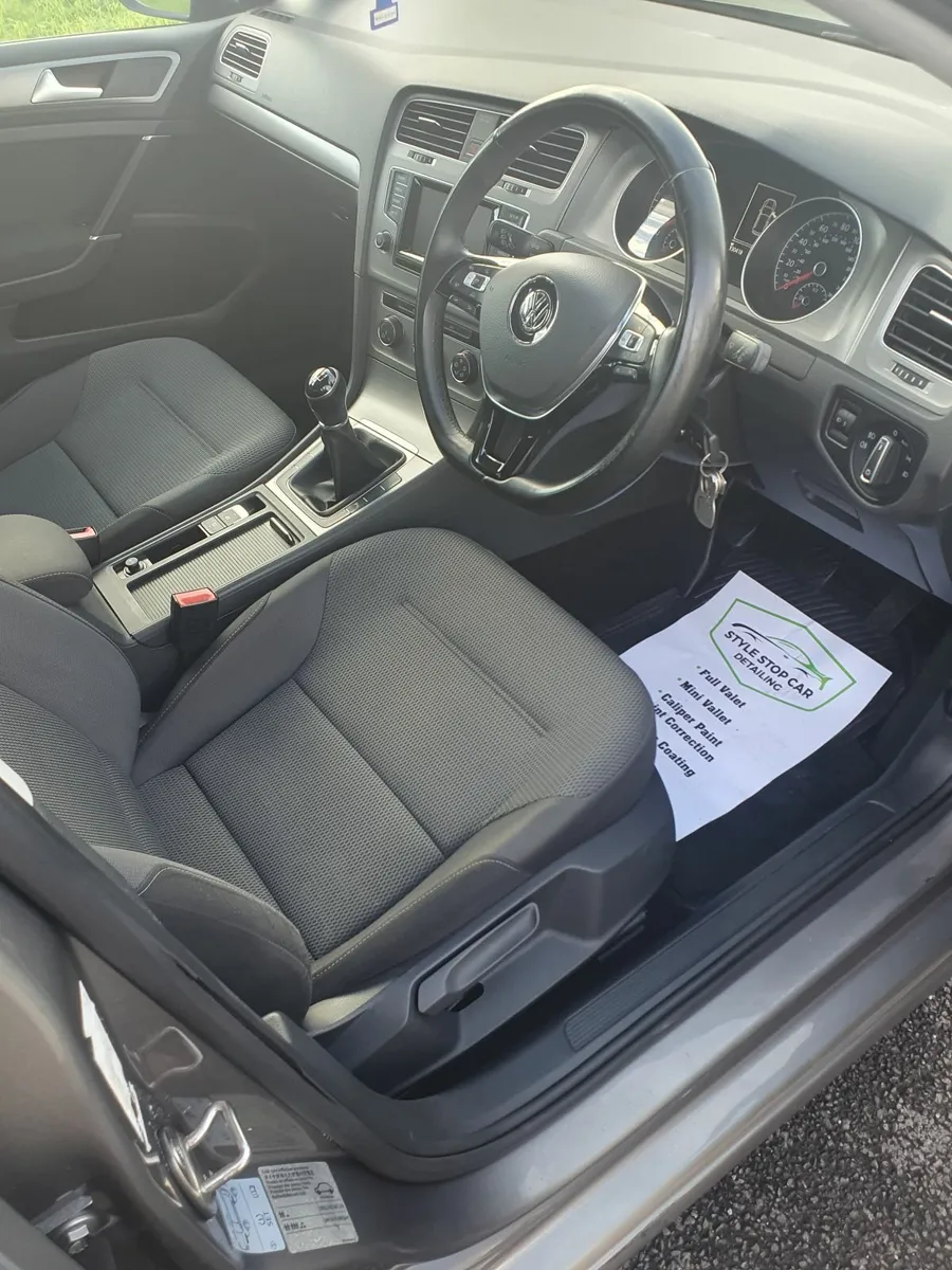 Volkswagen Golf 2015 - Image 2