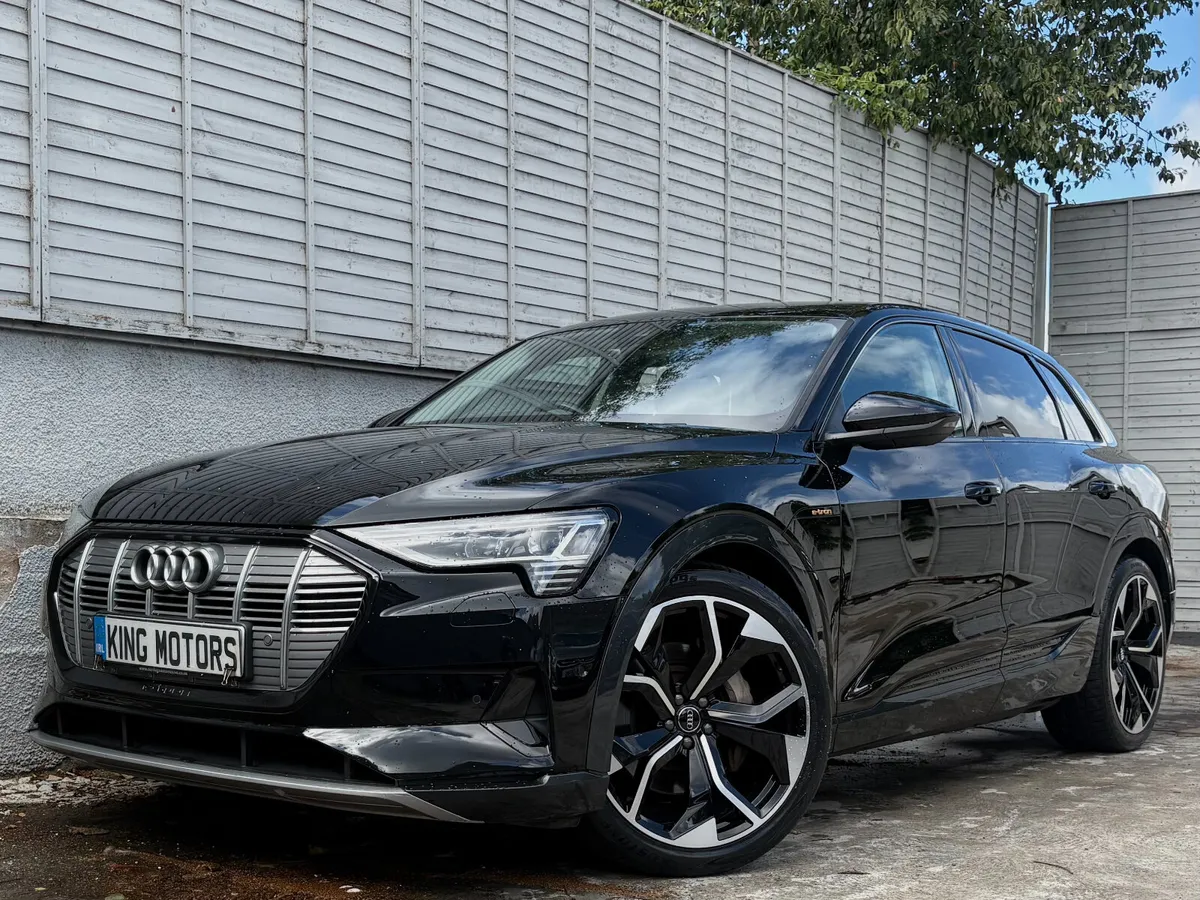 Audi e-tron  2022 TECHNIK 50 QUATTRO - Image 4