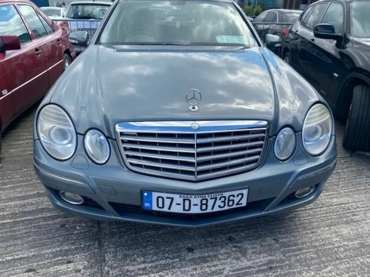 Mercedes-Benz E-Class 2007 - Image 3