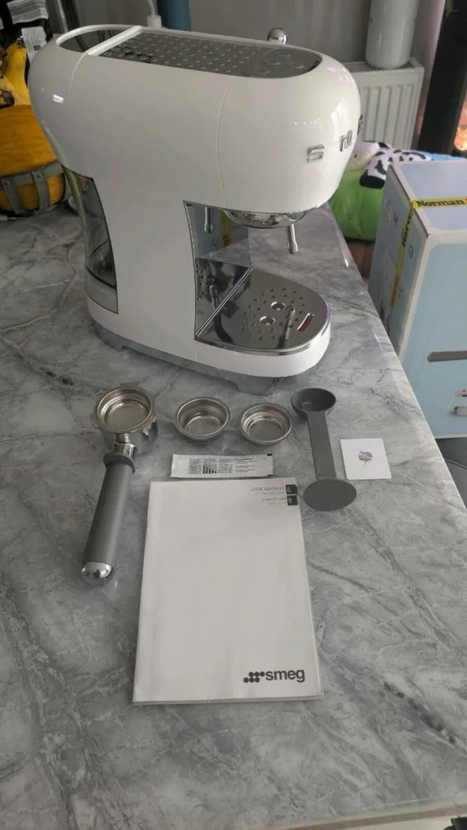 Smeg coffee machine - Image 2