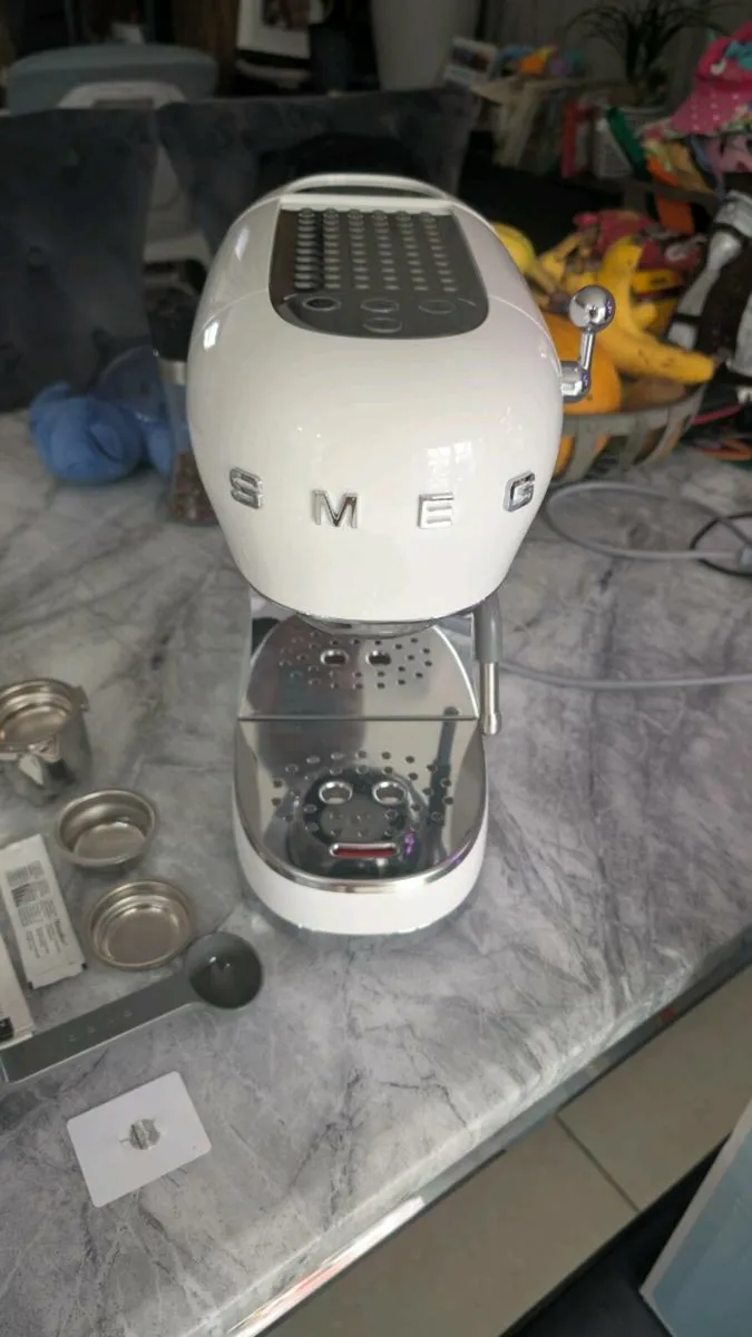 Smeg coffee machine - Image 3