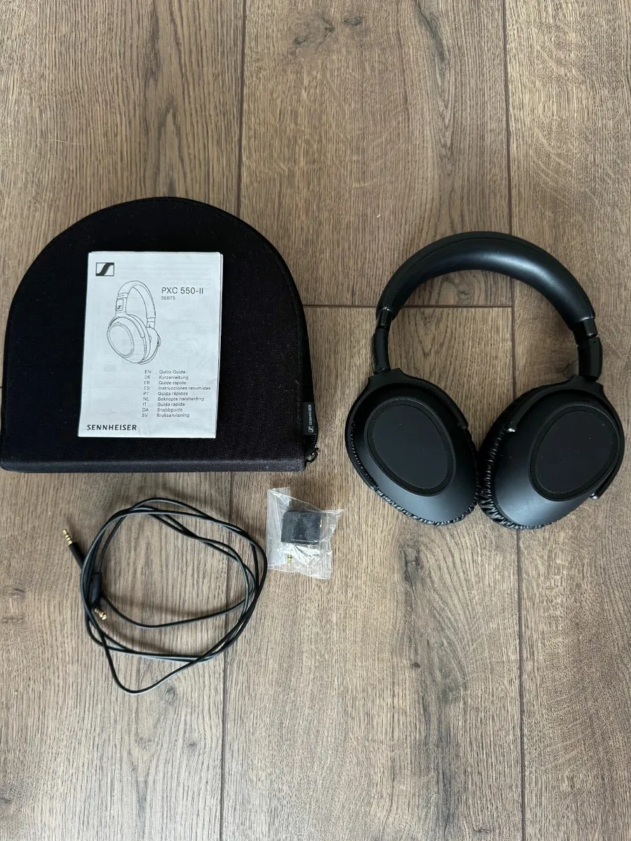 Sennheiser PXC 550-II Noise Cancelling Headphones - Image 3