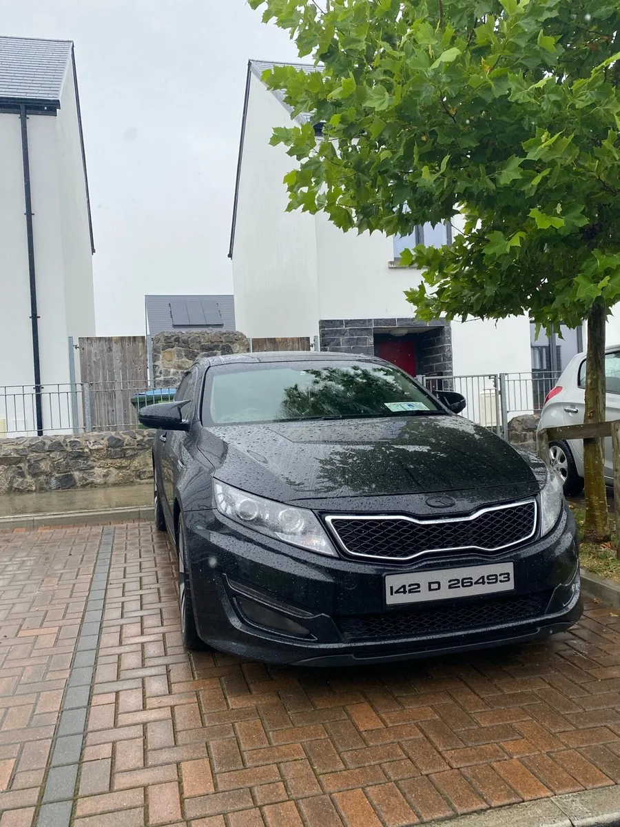 Car - Image 1