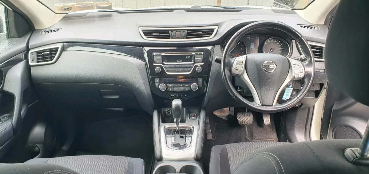 152 NISSAN QASHQAI DIESEL AUTO - Image 4