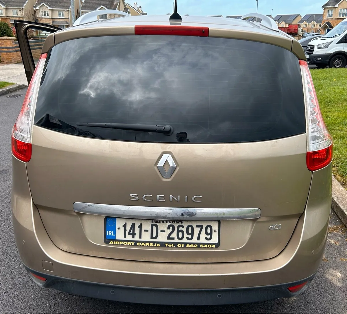Renault Grand Scenic 2014 – 7 Seater - Image 2