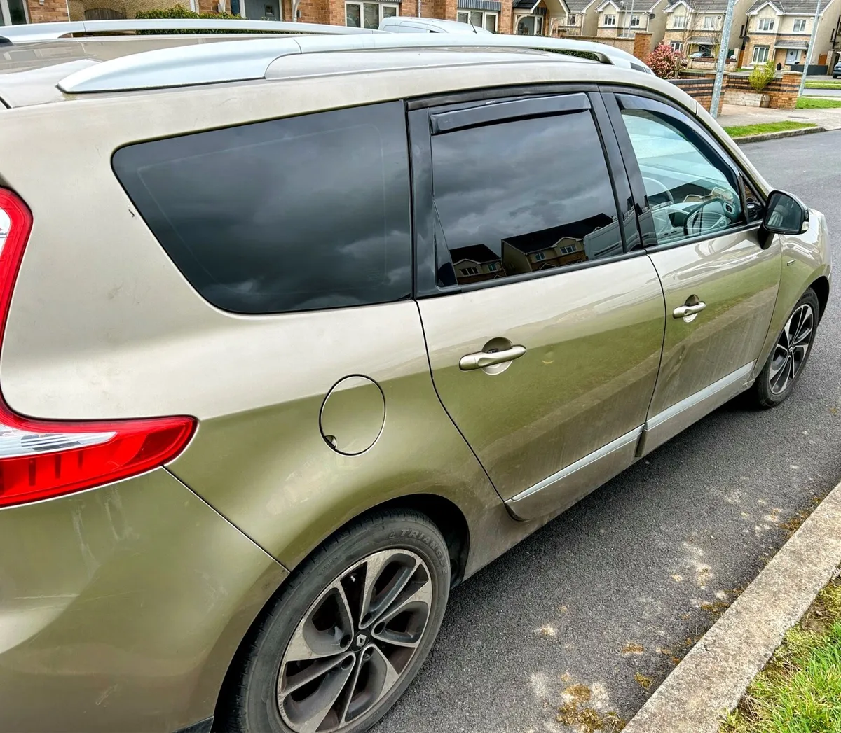 Renault Grand Scenic 2014 – 7 Seater - Image 3