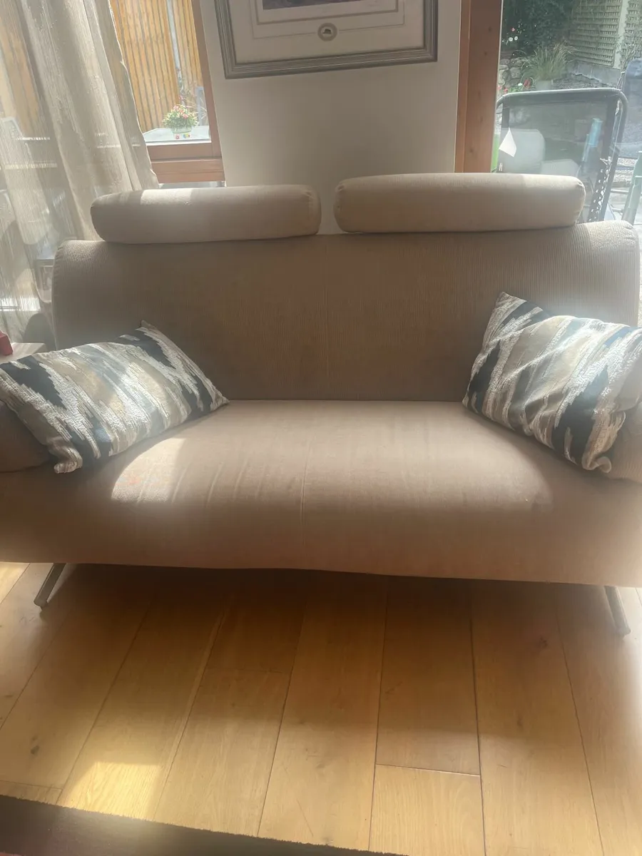 living room furniture - Image 2