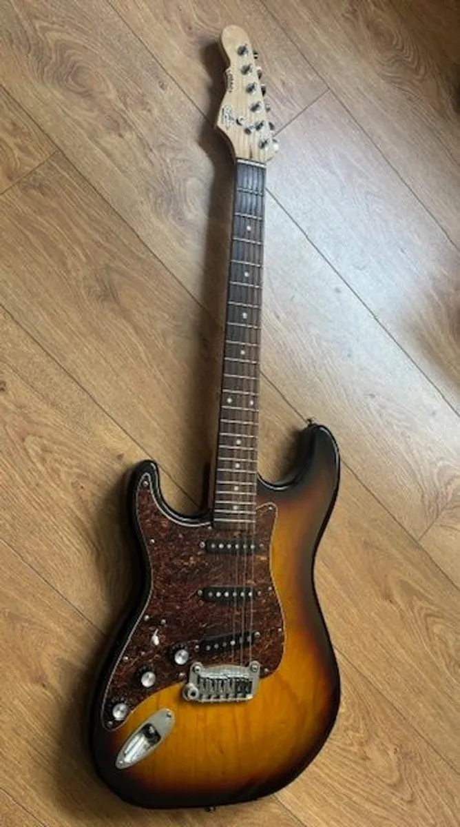 G&L Legacy Tribute Series (Left Hand) - Image 1