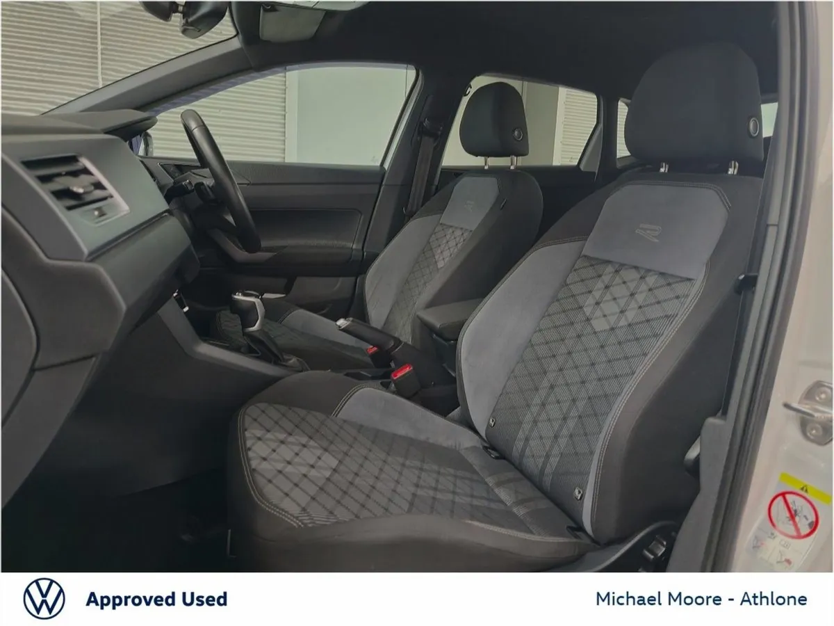 Volkswagen Polo 1.0 TSI 95bhp R-line Auto - Image 4