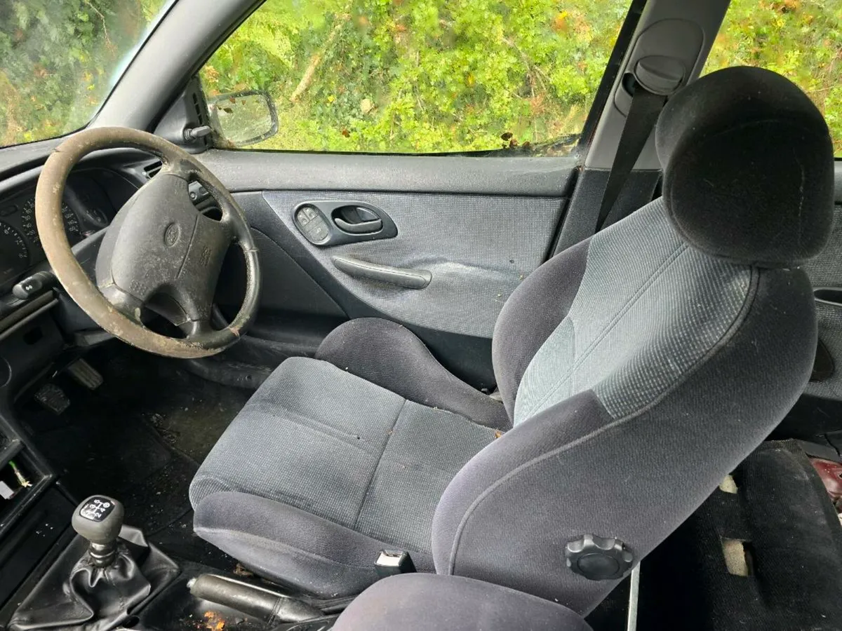 Ford mondeo mk1 v6 - Image 4