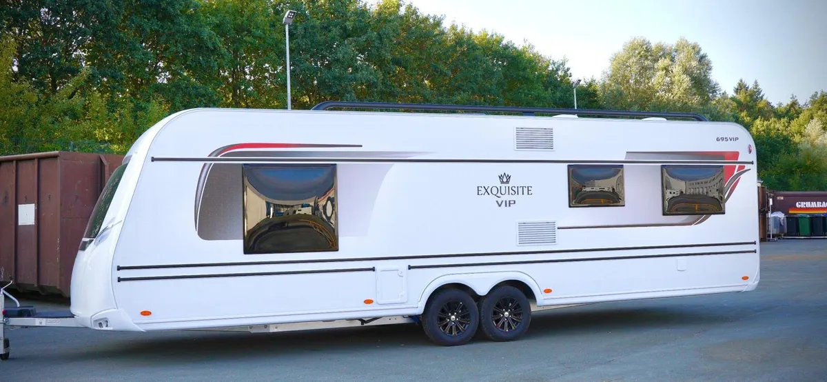 NEW 2026 LMC 655/695 RED EDITION LUX CARAVAN - Image 4