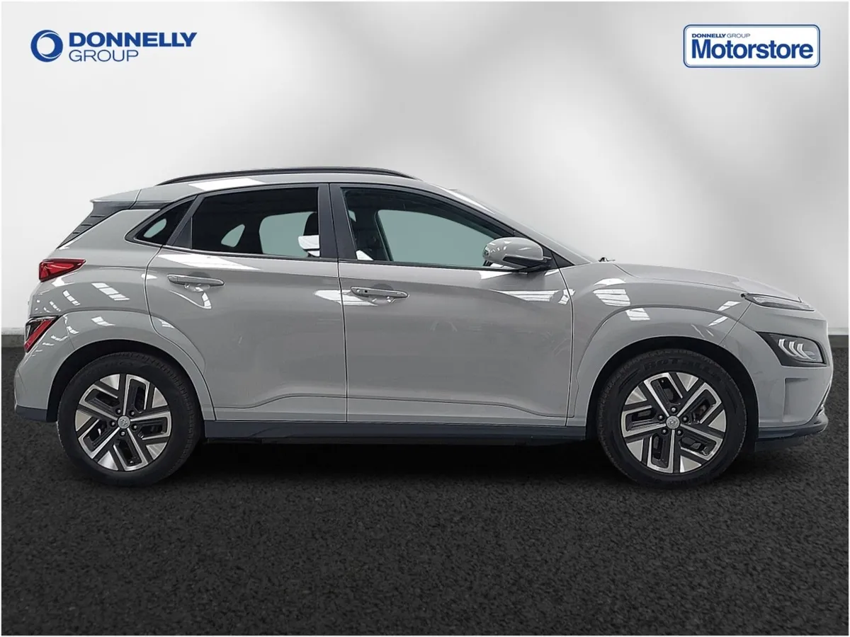 Hyundai Kona Electric Hatchback Premium - Image 3