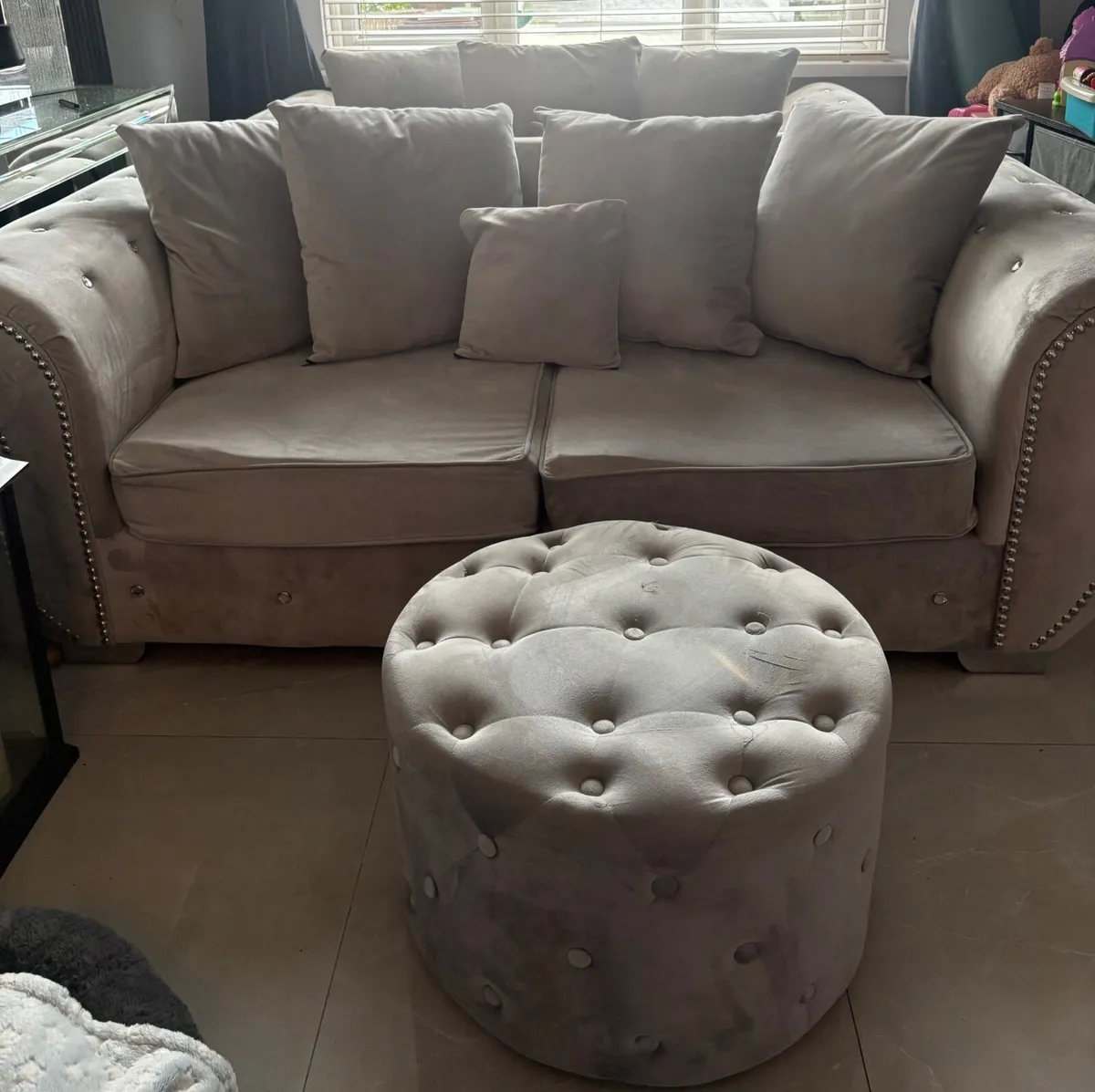Sofa - Image 3