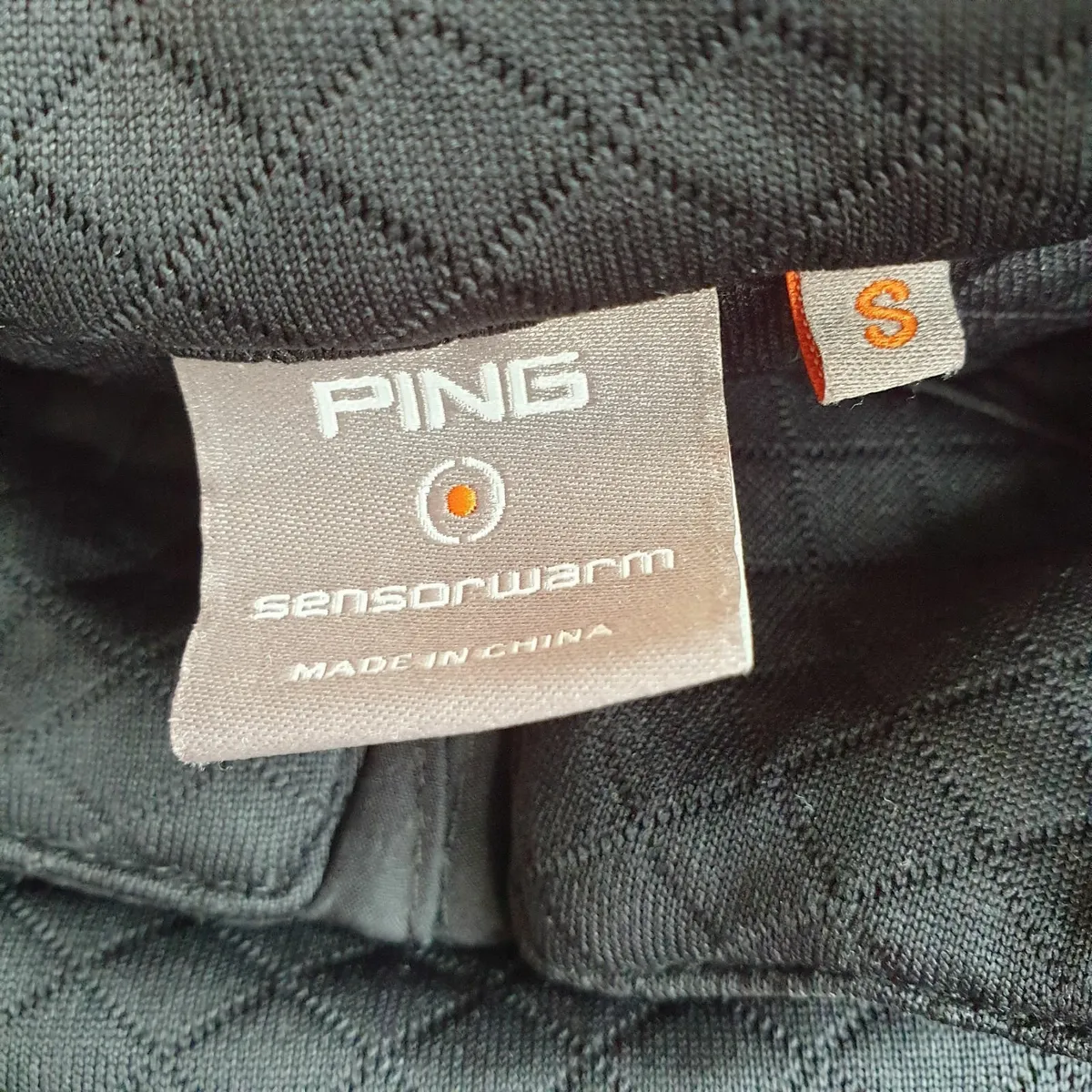 Ping sensor warm 1/4 zip golf top size S - Image 2