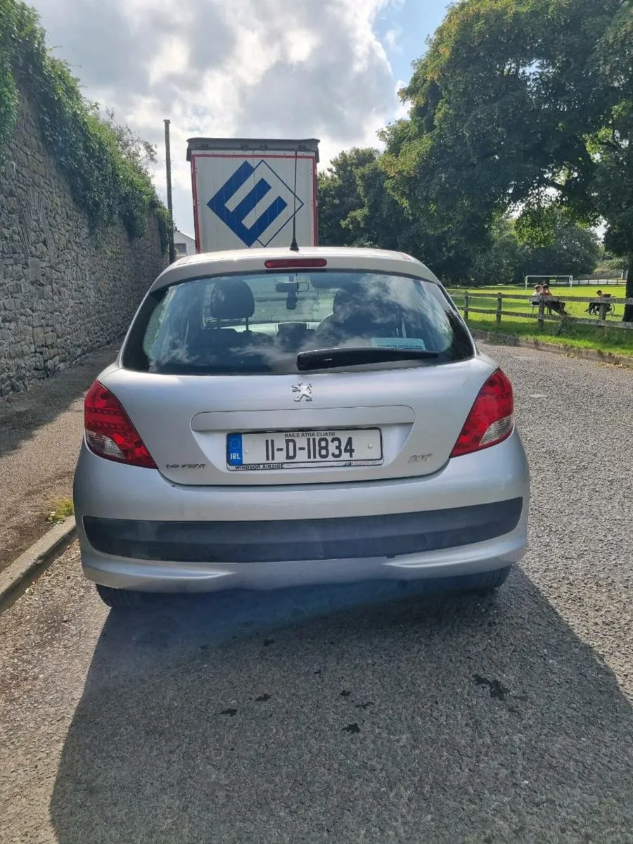 PEUGEOT 207 - Image 2
