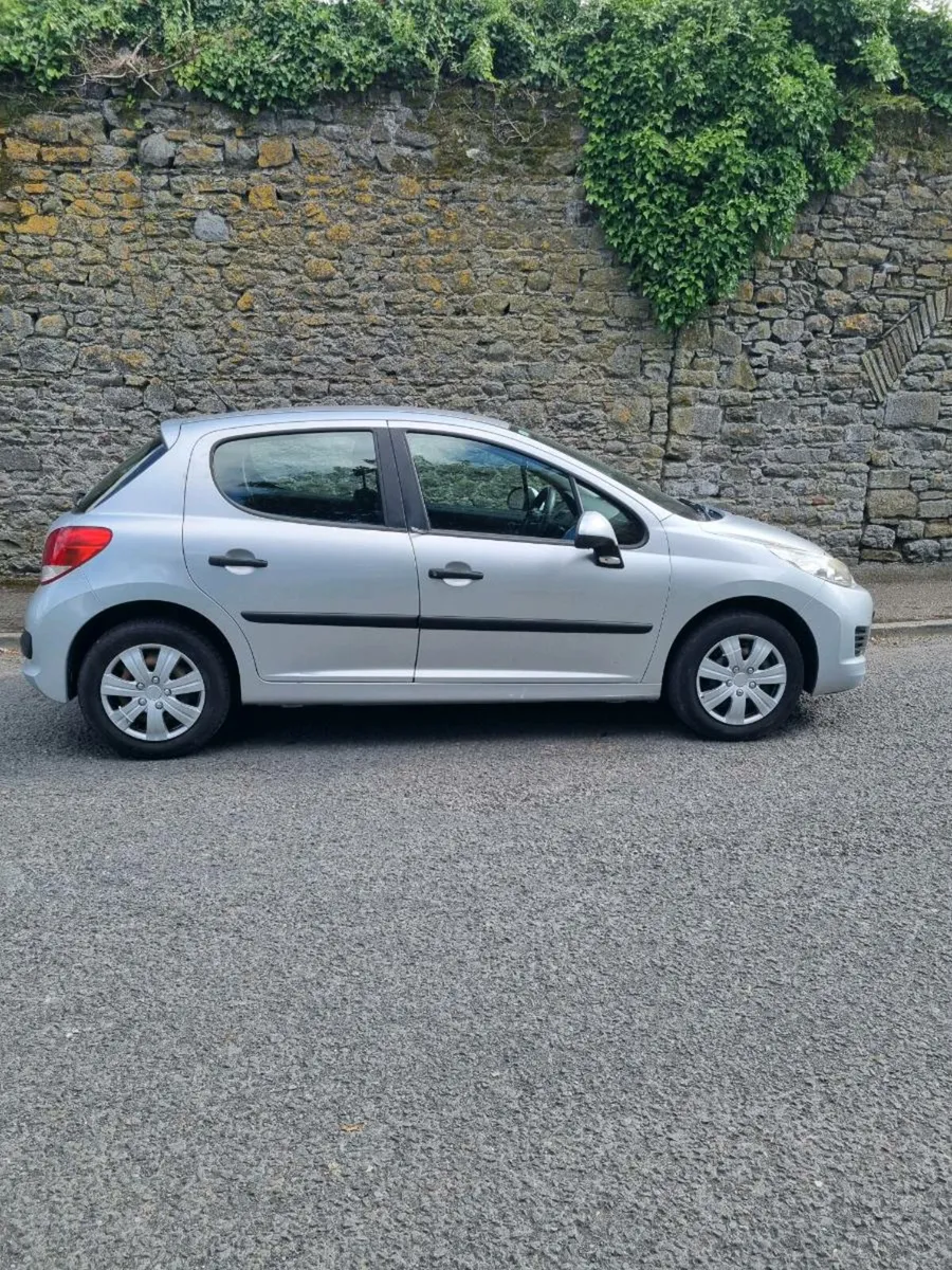 PEUGEOT 207 - Image 3