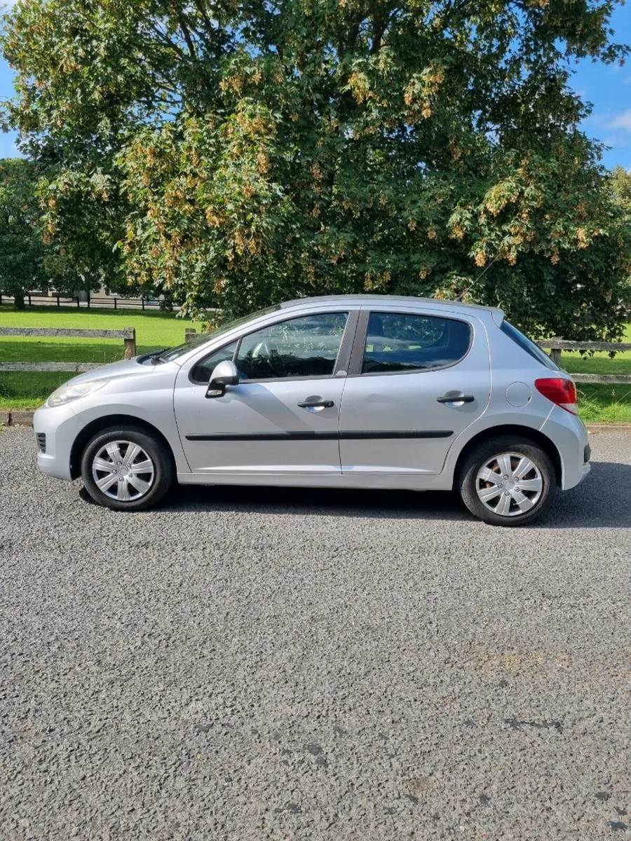 PEUGEOT 207 - Image 4