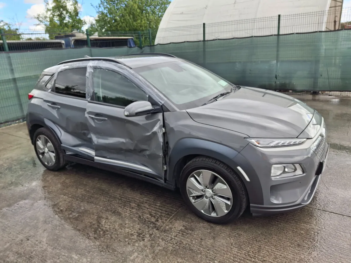 ?*202 Hyundai Kona  Premium  electric - Image 3