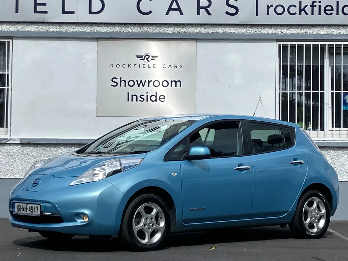 2016 Nissan Leaf 30KWH LOW KM - Image 1