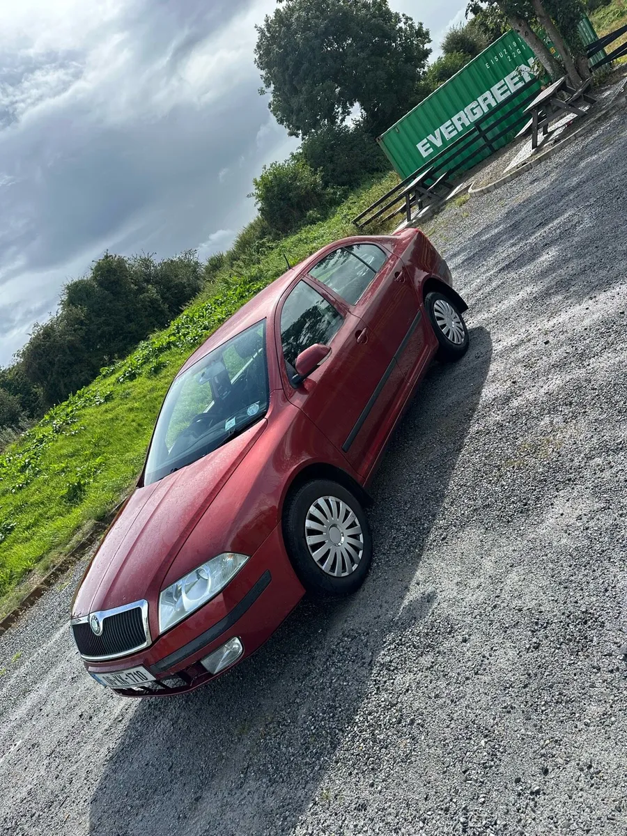 Skoda Octavia petrol - Image 2