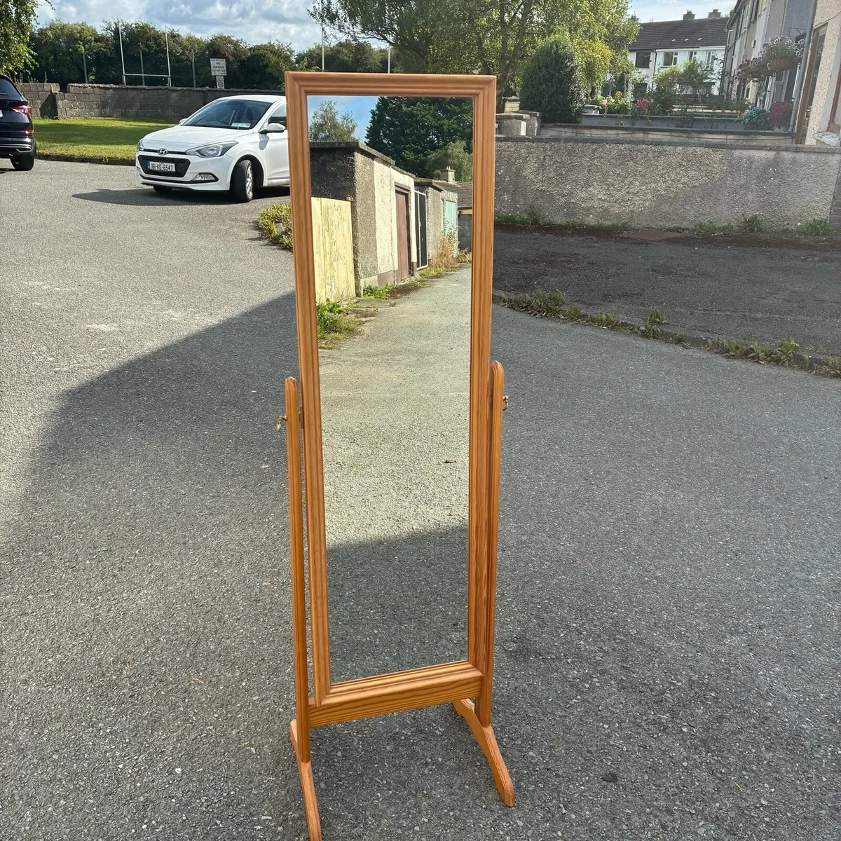 Solid Pine Adjustable Mirror - Image 1