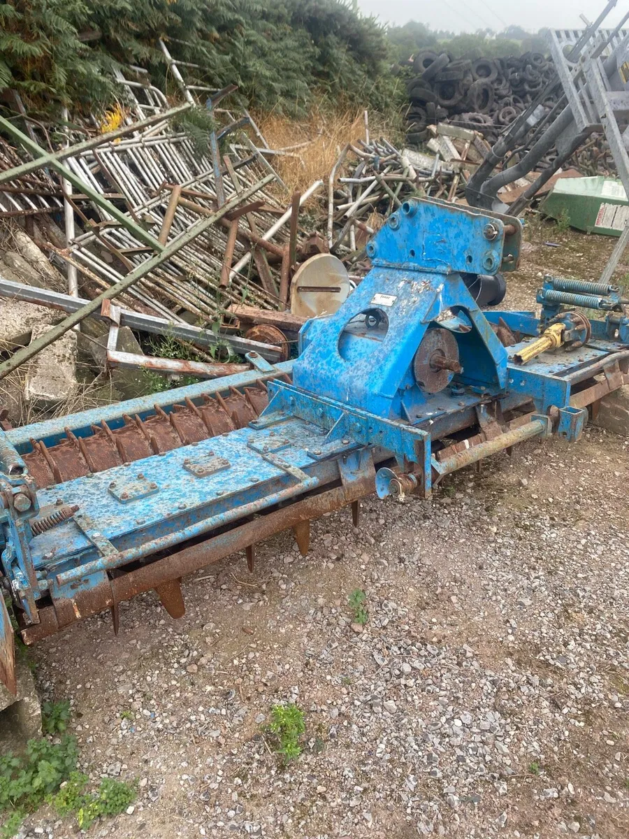 Harrow - Image 1