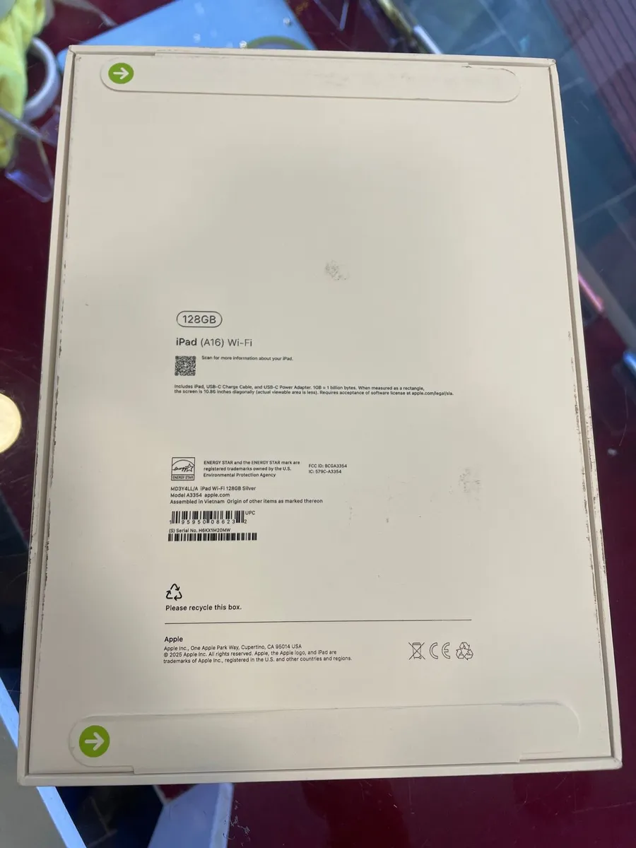 iPad 11th gen 128GB brand new - Image 2
