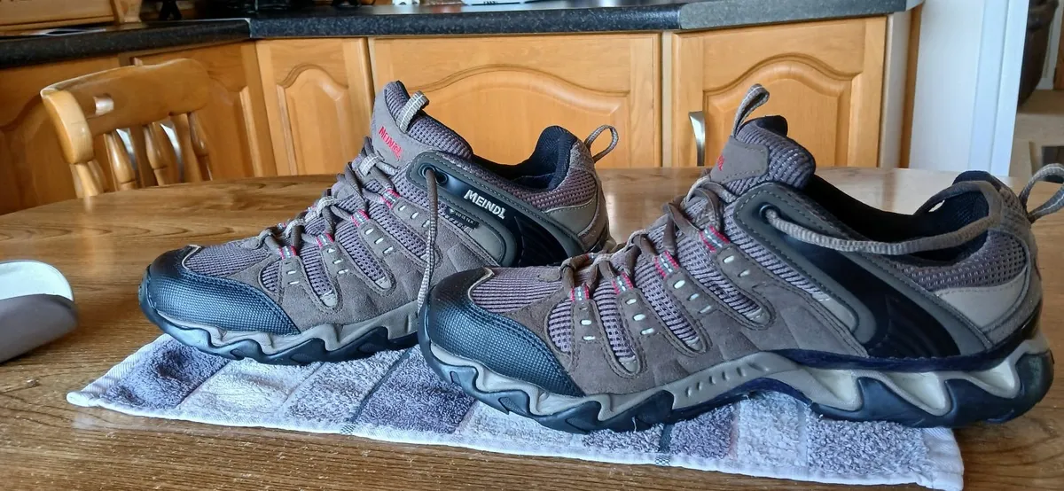 MEN'S SHOES - Image 2