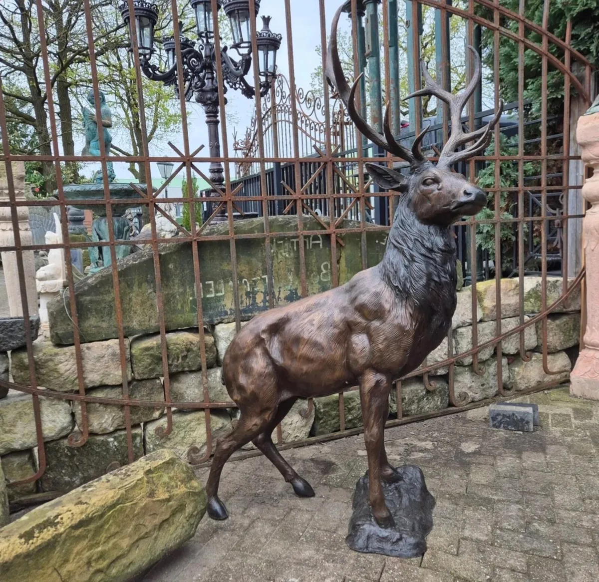Pair of bronze deers - Image 3