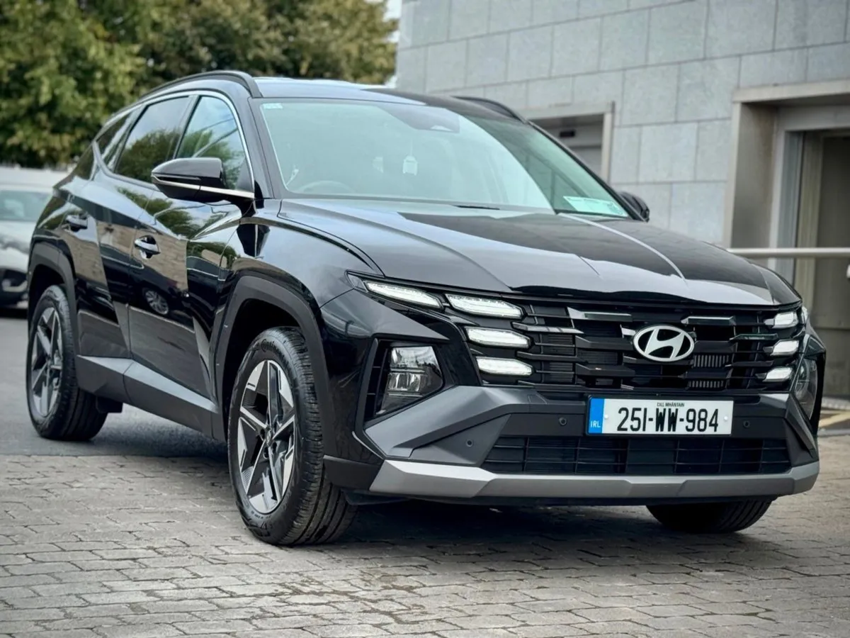Hyundai Tucson Tucson Executive  Diesel New Model - Image 1