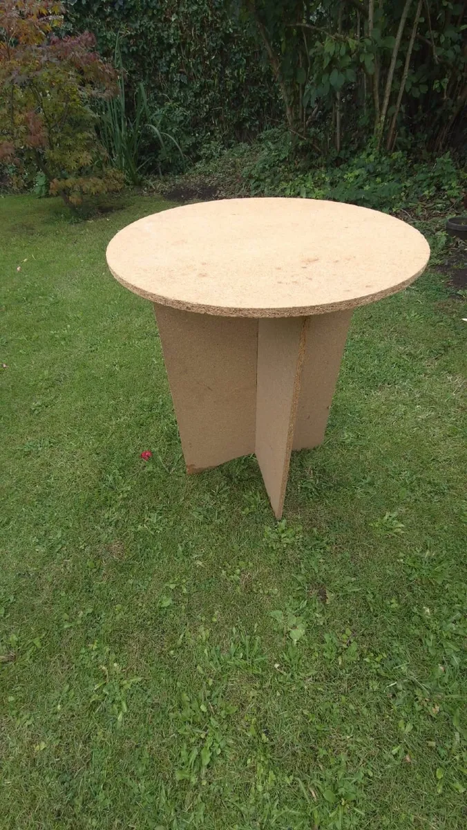 Occasional table - Image 2