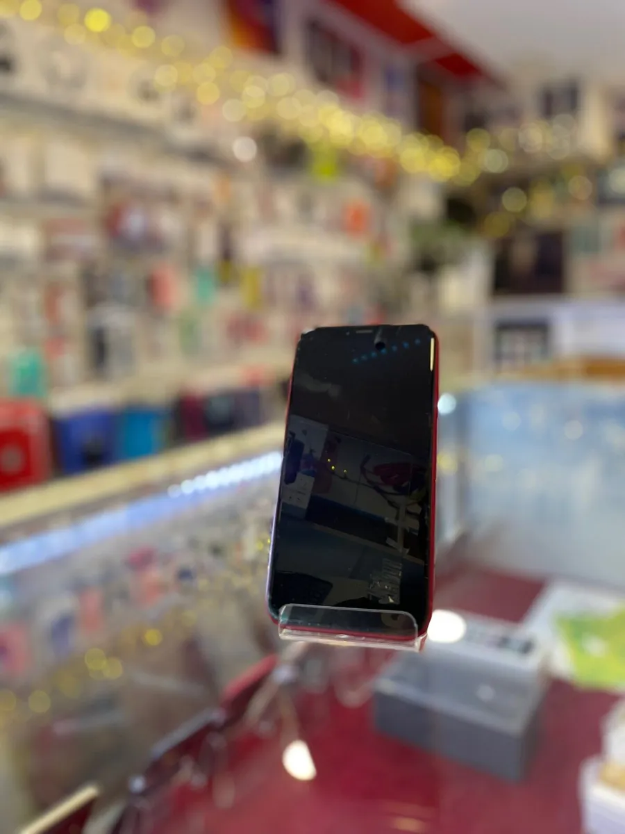 IPhone XR  64GB - Image 1
