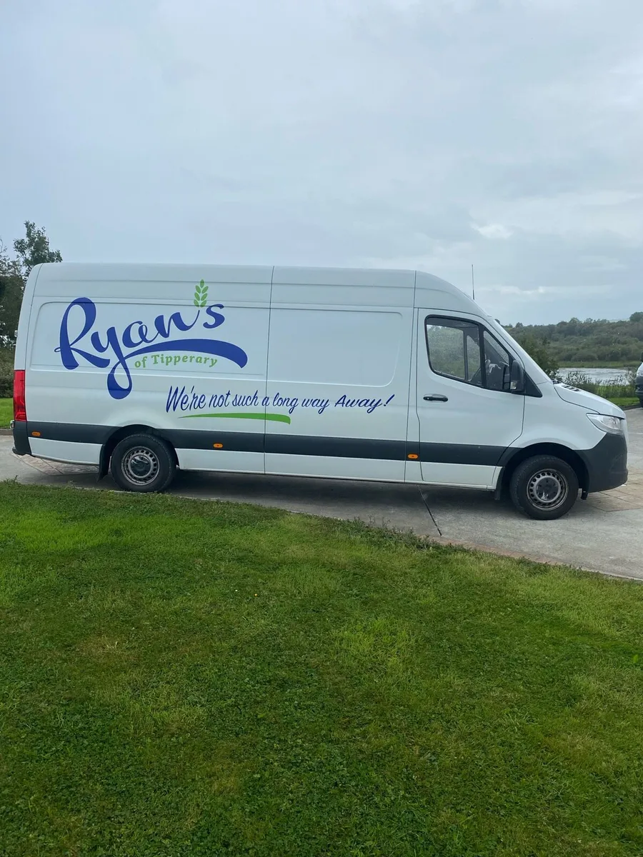 Mercedes sprinter auto LWB - Image 1