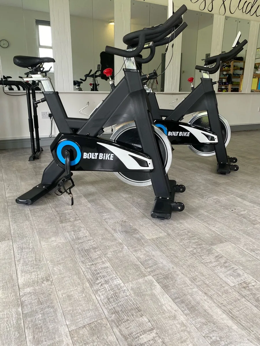 Spinning bikes - Image 1