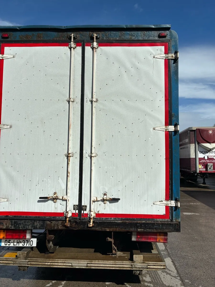Storage containers - Image 4