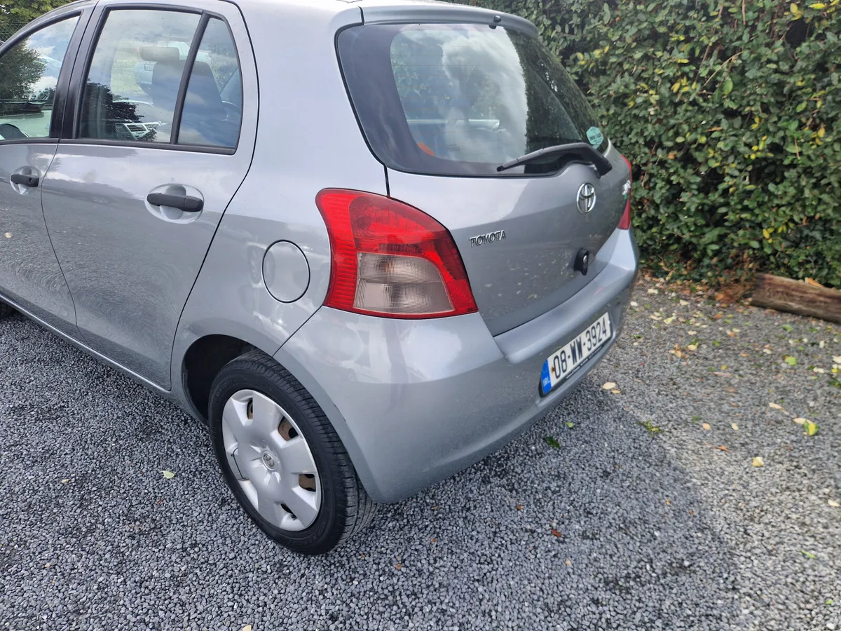 Toyota Yaris TERRA 2008 - Image 2