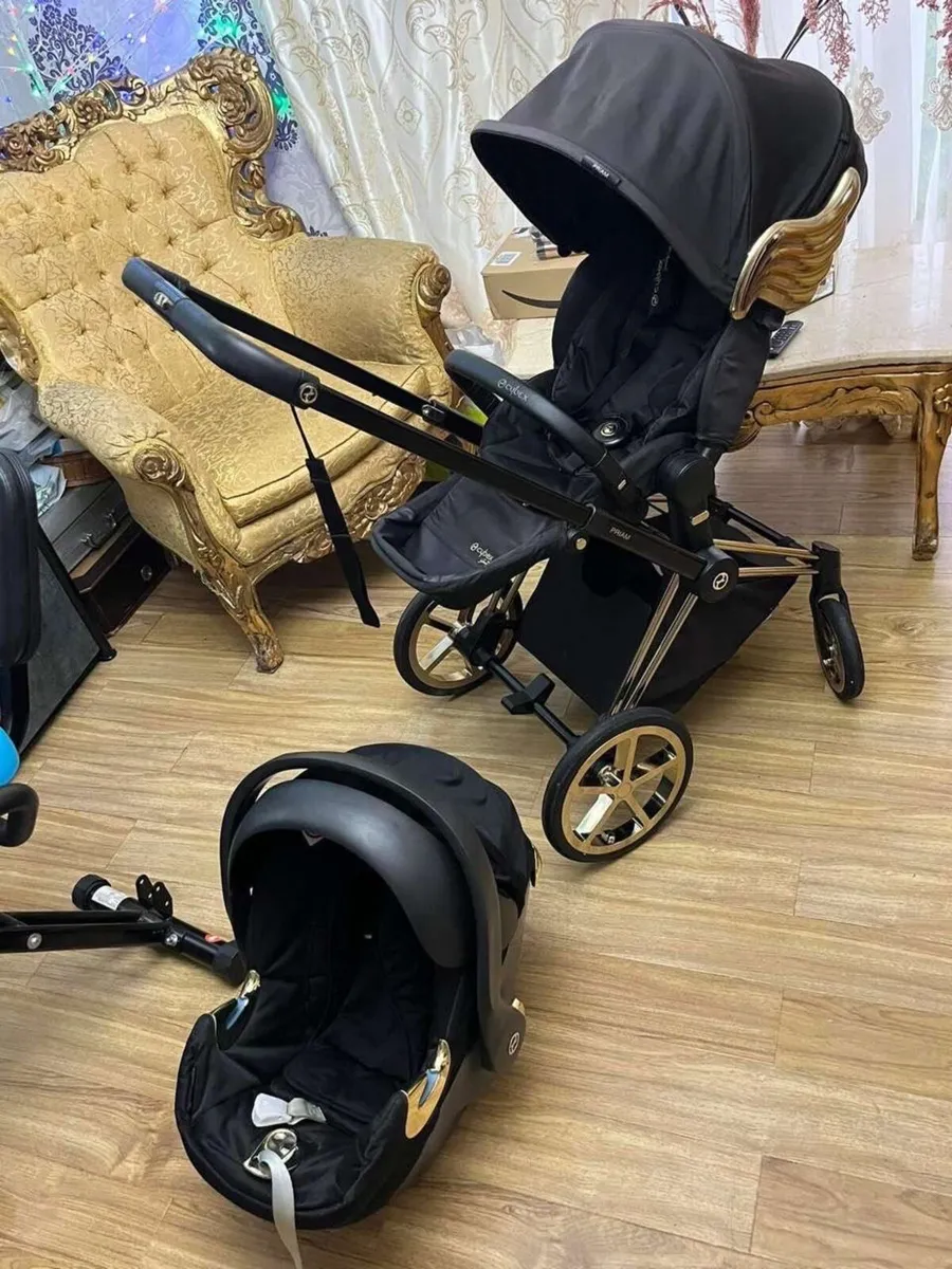 Cybex Jeremy Scott - Image 1