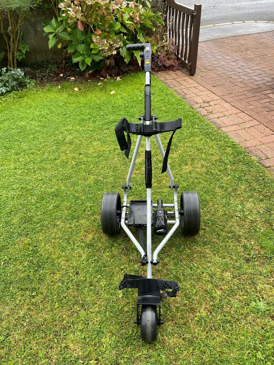 Powakaddy.   Electric.  Golf. Trolley - Image 2