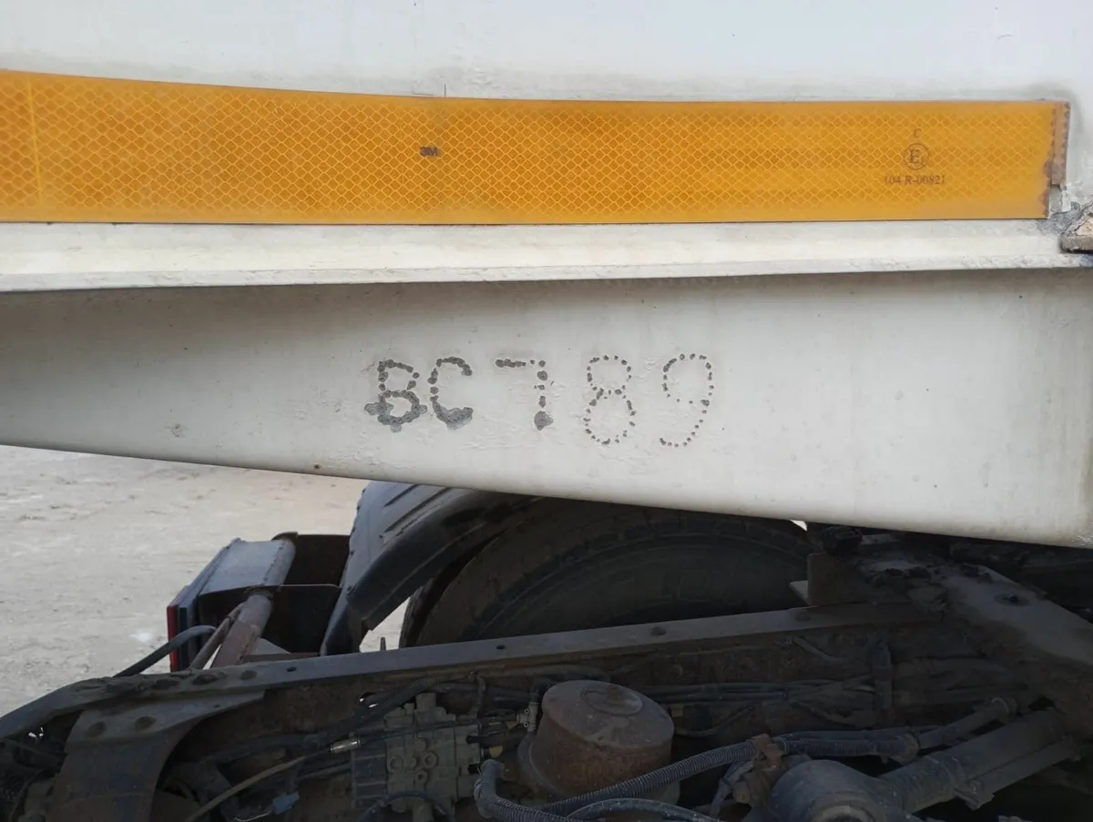 Spitzer Eurovac Powder Tanker - Image 3