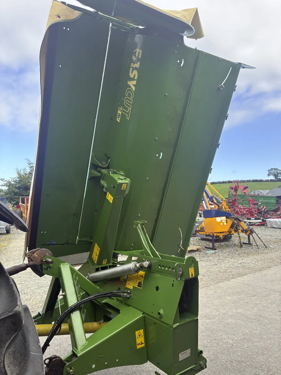Krone EasyCut R280CV Mower Conditioner - Image 4